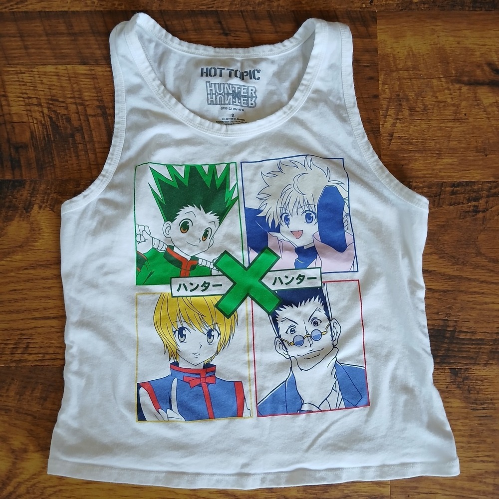 Hunter X Hunter Tank Womens‎ Small White HOT TOPIC Graphic Manga Anime  Knit Top
